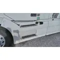 VOLVO VNL CAB SKIRTSIDE FAIRING thumbnail 1