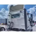 VOLVO VNL CAB thumbnail 3