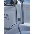 VOLVO VNL COWL thumbnail 1