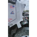 VOLVO VNL COWL thumbnail 1