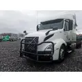 VOLVO VNL Complete Vehicle thumbnail 2