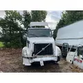 VOLVO VNL Complete Vehicle thumbnail 2