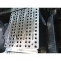 VOLVO VNL DECK (CATWALK) STEP thumbnail 1