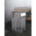 VOLVO VNL DECK (CATWALK) STEP thumbnail 2