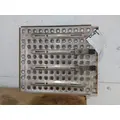 VOLVO VNL DECK (CATWALK) STEP thumbnail 2
