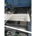 VOLVO VNL DECK (CATWALK) STEP thumbnail 1
