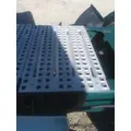 VOLVO VNL DECK (CATWALK) STEP thumbnail 1