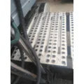 VOLVO VNL DECK (CATWALK) STEP thumbnail 1