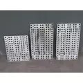 VOLVO VNL DECK (CATWALK) STEP thumbnail 1