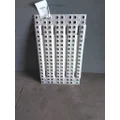 VOLVO VNL DECK (CATWALK) STEP thumbnail 1