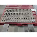 VOLVO VNL DECK (CATWALK) STEP thumbnail 3