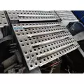 VOLVO VNL DECK (CATWALK) STEP thumbnail 1