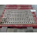 VOLVO VNL DECK (CATWALK) STEP thumbnail 3