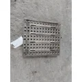 VOLVO VNL DECK (CATWALK) STEP thumbnail 3