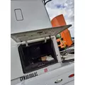 VOLVO VNL DOOR, COMPARTMENT thumbnail 2