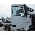 VOLVO VNL DOOR ASSEMBLY, FRONT thumbnail 3