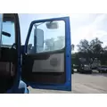 VOLVO VNL DOOR ASSEMBLY, FRONT thumbnail 1