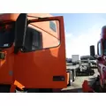 VOLVO VNL DOOR ASSEMBLY, FRONT thumbnail 3