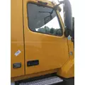 VOLVO VNL DOOR ASSEMBLY, FRONT thumbnail 1