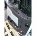 VOLVO VNL DOOR ASSEMBLY, FRONT thumbnail 8