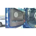 VOLVO VNL DOOR ASSEMBLY, FRONT thumbnail 2