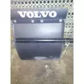 VOLVO VNL FENDER, QUARTERHALF REAR thumbnail 3