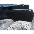 VOLVO VNL FENDER, QUARTERHALF REAR thumbnail 1