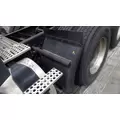 VOLVO VNL FENDER, QUARTERHALF REAR thumbnail 1