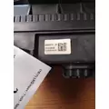 VOLVO VNL FUSE BOX thumbnail 1