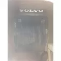 VOLVO VNL Fender Moulding thumbnail 1