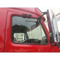 VOLVO VNL GLASS, DOOR, FRONT thumbnail 1
