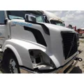 VOLVO VNL HOOD thumbnail 3