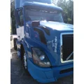 VOLVO VNL HOOD thumbnail 2