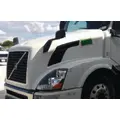 VOLVO VNL HOOD thumbnail 1