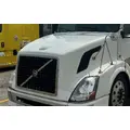 VOLVO VNL HOOD thumbnail 1