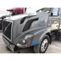 VOLVO VNL HOOD thumbnail 3
