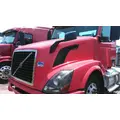 VOLVO VNL HOOD thumbnail 3