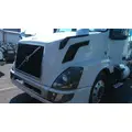 VOLVO VNL HOOD thumbnail 3