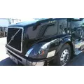 VOLVO VNL HOOD thumbnail 3