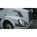 VOLVO VNL HOOD thumbnail 2