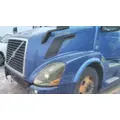 VOLVO VNL HOOD thumbnail 3