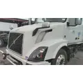 VOLVO VNL HOOD thumbnail 3
