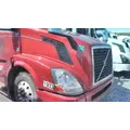 VOLVO VNL HOOD thumbnail 3