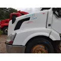 VOLVO VNL HOOD thumbnail 1