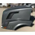 VOLVO VNL Hood thumbnail 1
