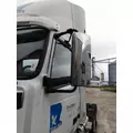 VOLVO VNL MIRROR ASSEMBLY CABDOOR thumbnail 1