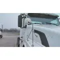 VOLVO VNL MIRROR ASSEMBLY FENDERHOOD thumbnail 1