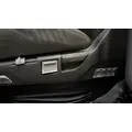 VOLVO VNL SEAT, FRONT thumbnail 1
