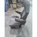 VOLVO VNL SEAT, FRONT thumbnail 4