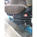 VOLVO VNL SEAT, FRONT thumbnail 4